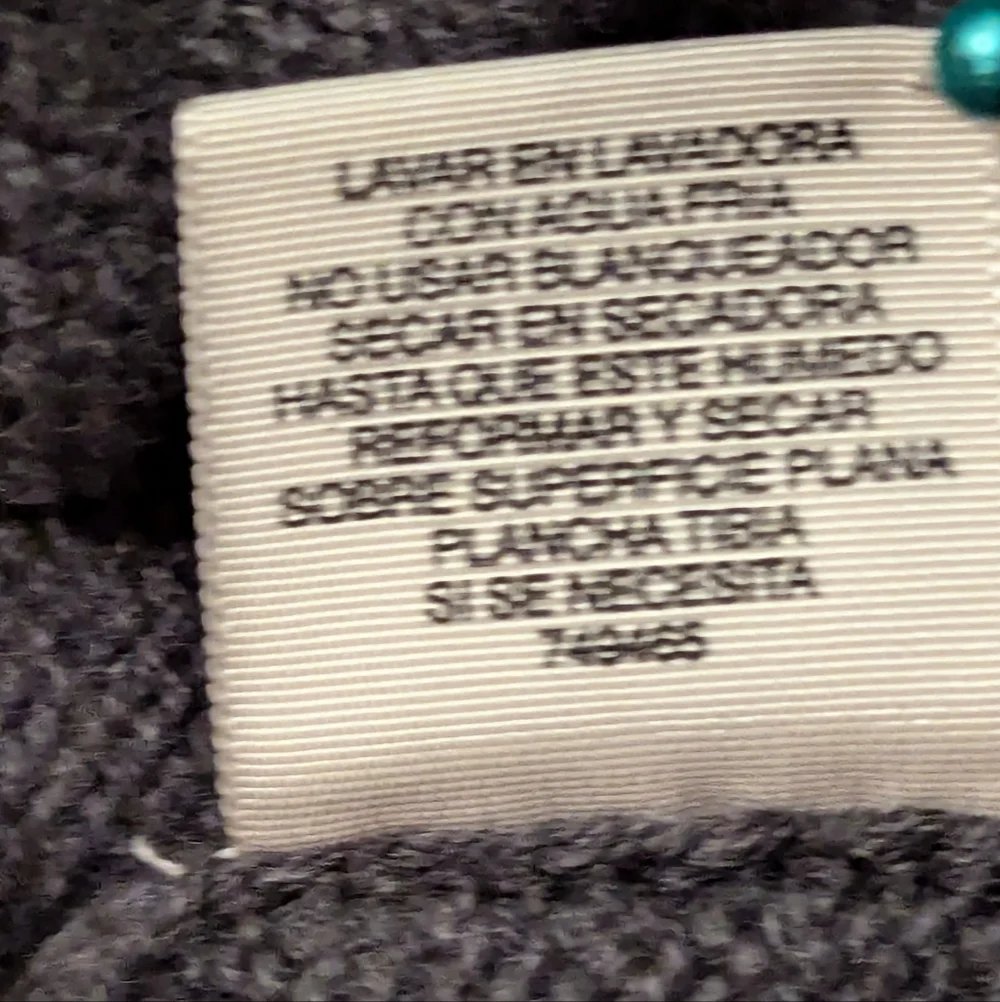St. John's Bay Men's L Crewneck Sweater Cotton Normcore Bkokecore Med. weight